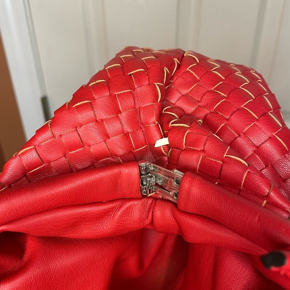 Melie Bianco Ellise Medium Top Handle Vegan Leather Bag - Picture 7 of 10